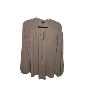 Torrid Harper Blouse women's size 2 or 18 Tan Henley popover v-neck workwear